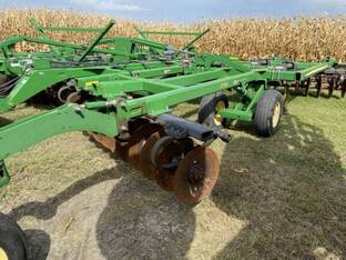 2013 John Deere 2720