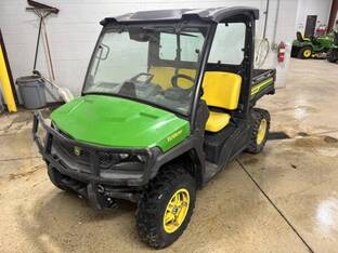 2022 John Deere GATOR XUV 835M