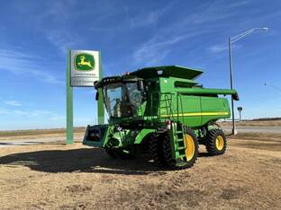 2013 John Deere S550