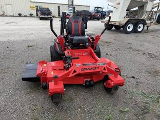 2025 Gravely PROTURN ZX 60