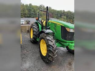 2021 John Deere 5075M