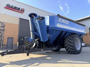 2015 Kinze 1100