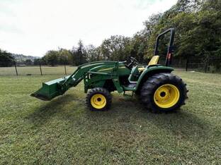 2004 John Deere 4520