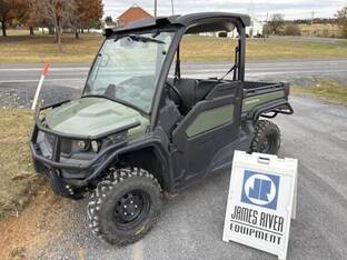 2022 John Deere GATORXUV835M