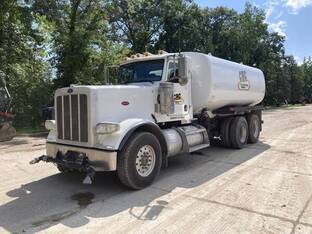 2011 Peterbilt 388