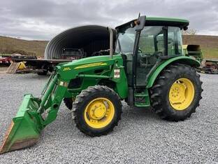 John Deere 5093E