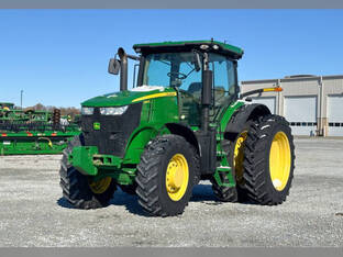 2012 John Deere 7230R