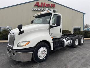2019 International LT625