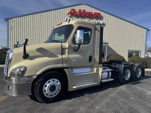 2016 Freightliner Cascadia
