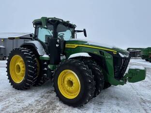 2023 John Deere 8R 370