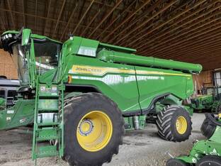 2023 John Deere X9 1000