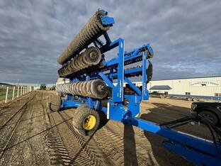 2019 Landoll 7833-40