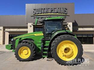 2023 John Deere 8R 310