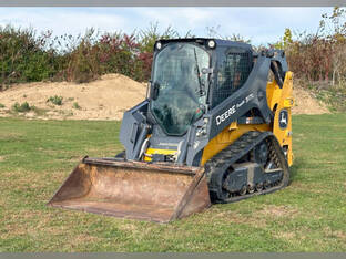 2023 John Deere 317G