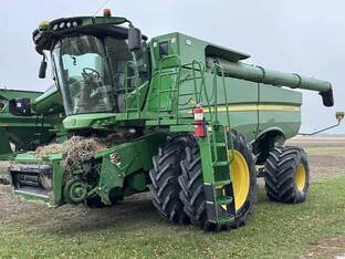 2019 John Deere S780