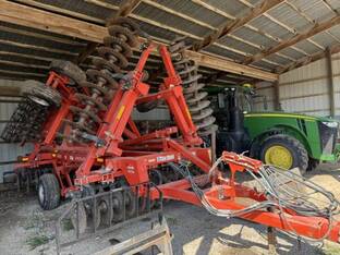 2014 Kuhn Krause EXCELERATOR 8000-25
