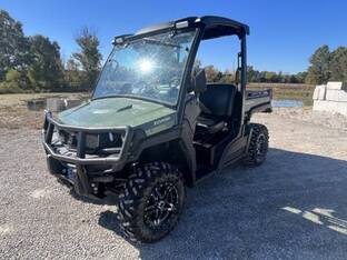2022 John Deere GATOR XUV 835M