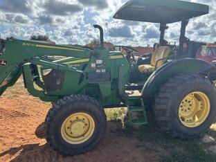 2018 John Deere 5075E