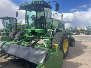2024 John Deere W235R