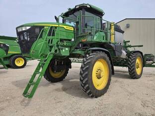 2022 John Deere 412R