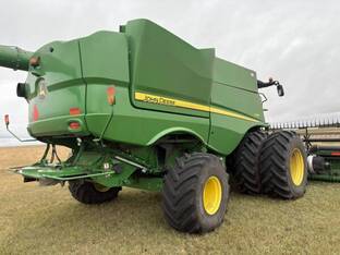 2019 John Deere S780