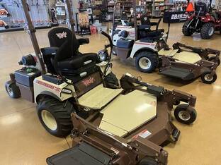 2026 Grasshopper 725DT