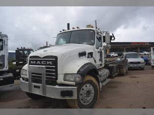 2009 Mack GRANITE GU713