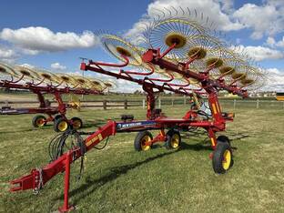 2025 New Holland PC1225