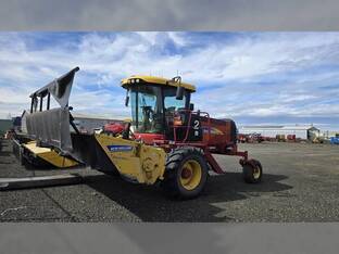 2014 New Holland H8080