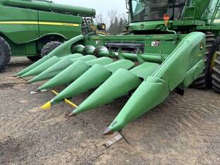 2012 John Deere 606C