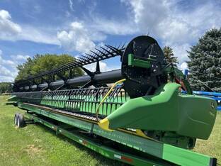 2019 John Deere 735FD