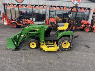 2003 John Deere 2210