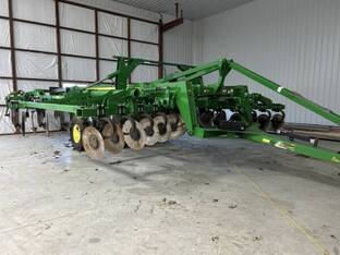 2018 John Deere 2730