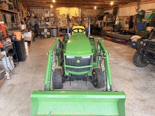 2016 John Deere 1023E