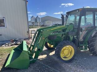 2022 John Deere 5075E