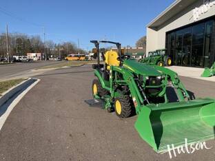 2022 John Deere 1025R