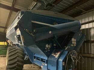 2011 Kinze 850