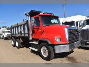 2017 Freightliner 114SD