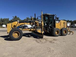 2012 Caterpillar 140M2