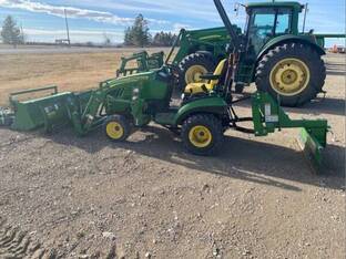 2019 John Deere 1025R