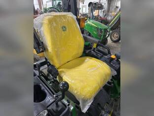 2021 John Deere 2025R