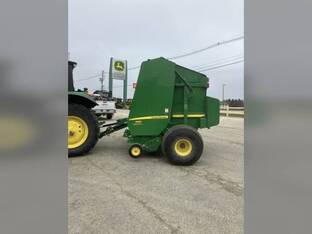 2016 John Deere 569