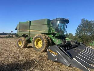 2023 John Deere S780