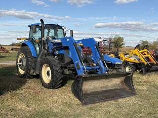 2015 New Holland TS6.120