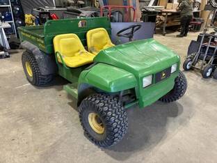 2000 John Deere GATOR 4X2