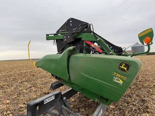 2019 John Deere 735FD