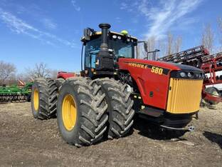 2022 Versatile 580