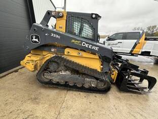 2022 John Deere 333G