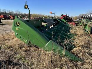 John Deere 893