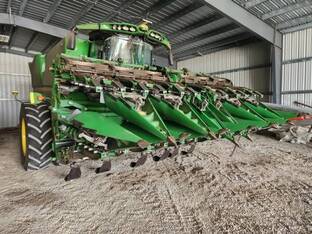 2020 John Deere 712FC